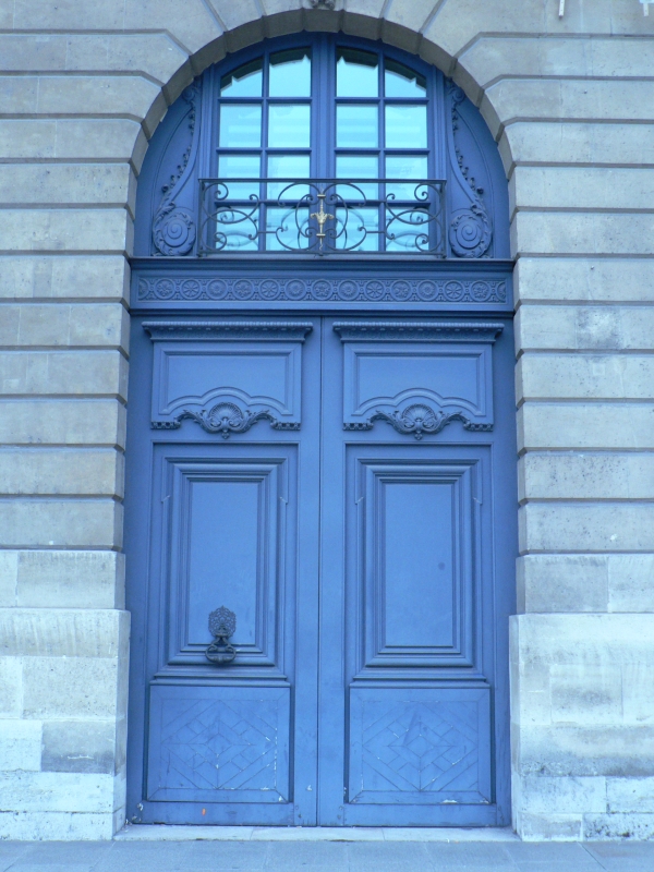 Porte cochère Place Vendôme ( Paris 1 Arr )